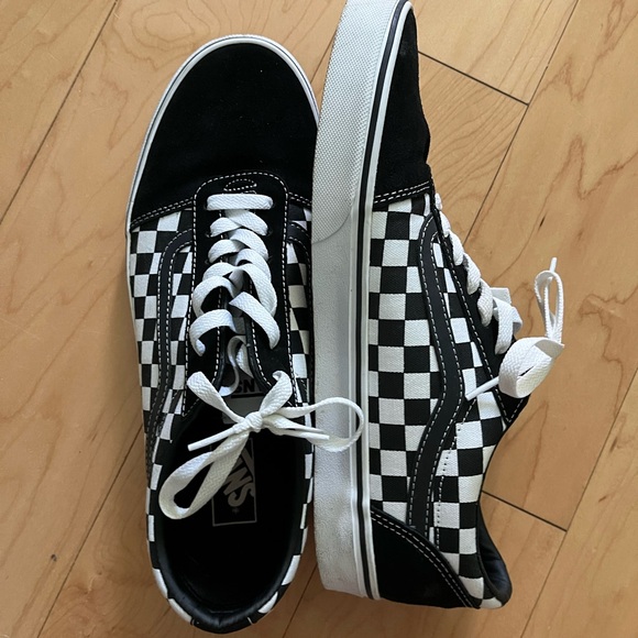 Men’s Vans Lace-Up’s - Picture 4 of 5